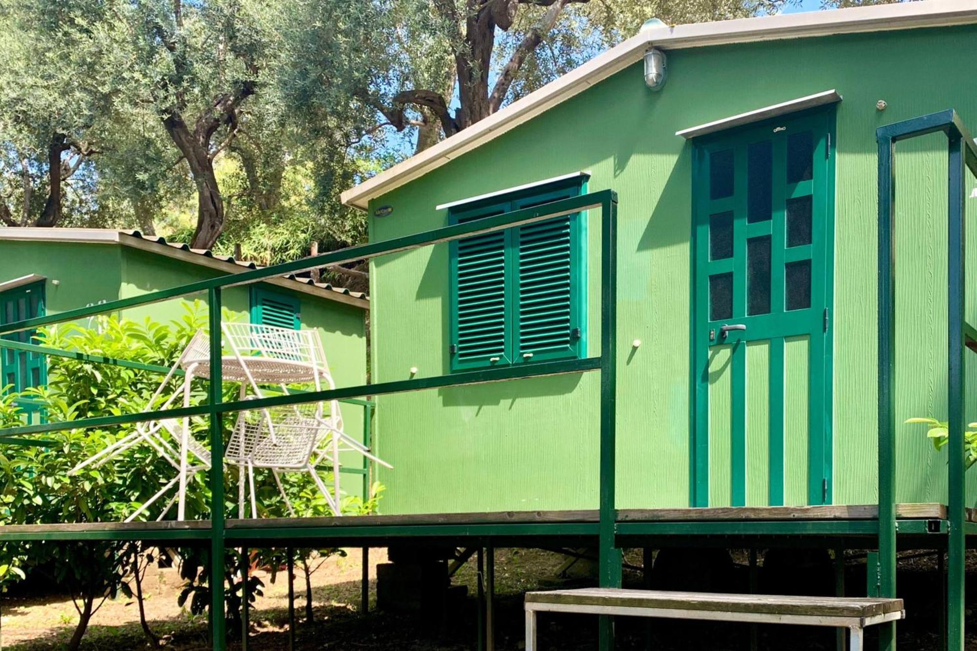 Hostel & Glamping Santa Fortunata Соренто Стая снимка