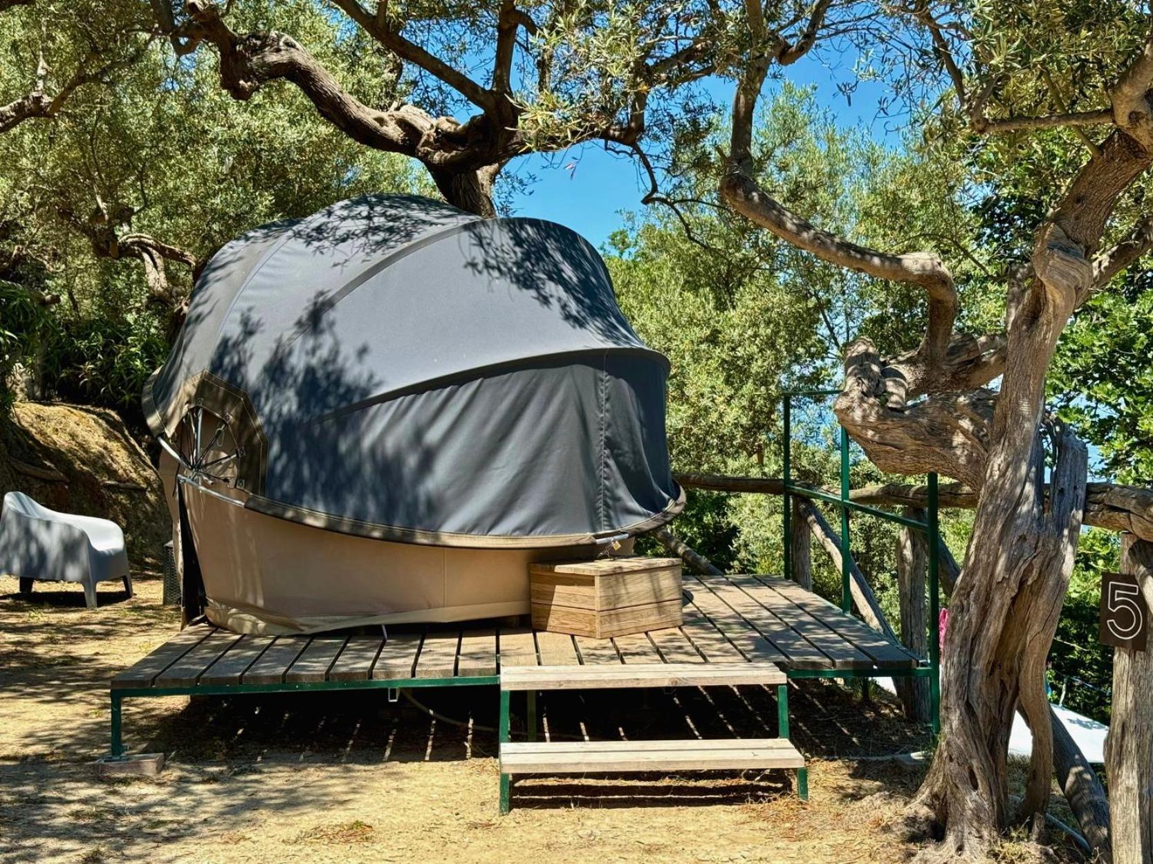 Hostel & Glamping Santa Fortunata Соренто Екстериор снимка