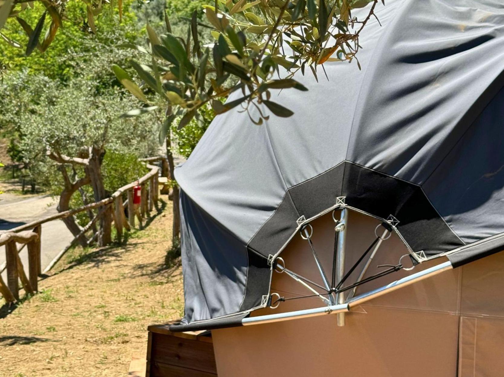 Hostel & Glamping Santa Fortunata Соренто Екстериор снимка